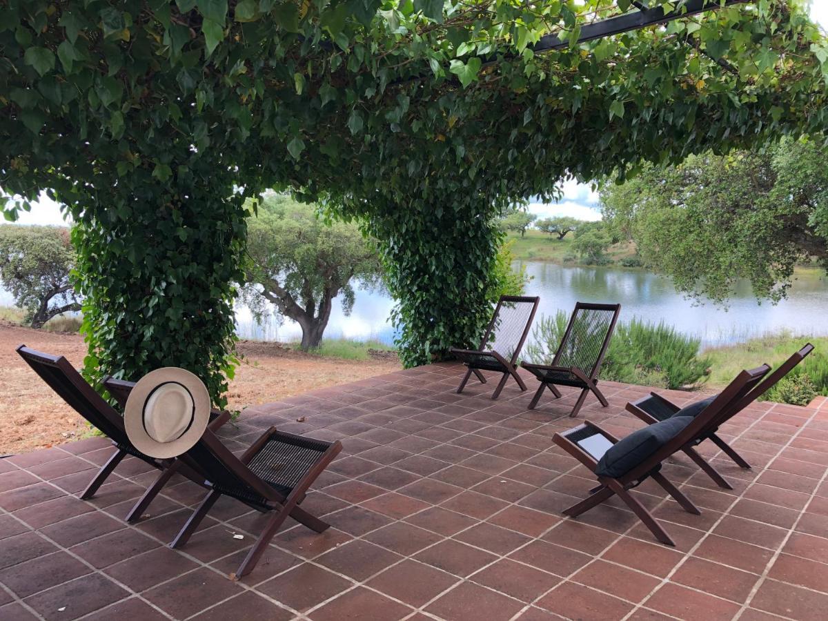 Fontes - A Essencia Do Alentejo Com Lago Privado Redondo Esterno foto